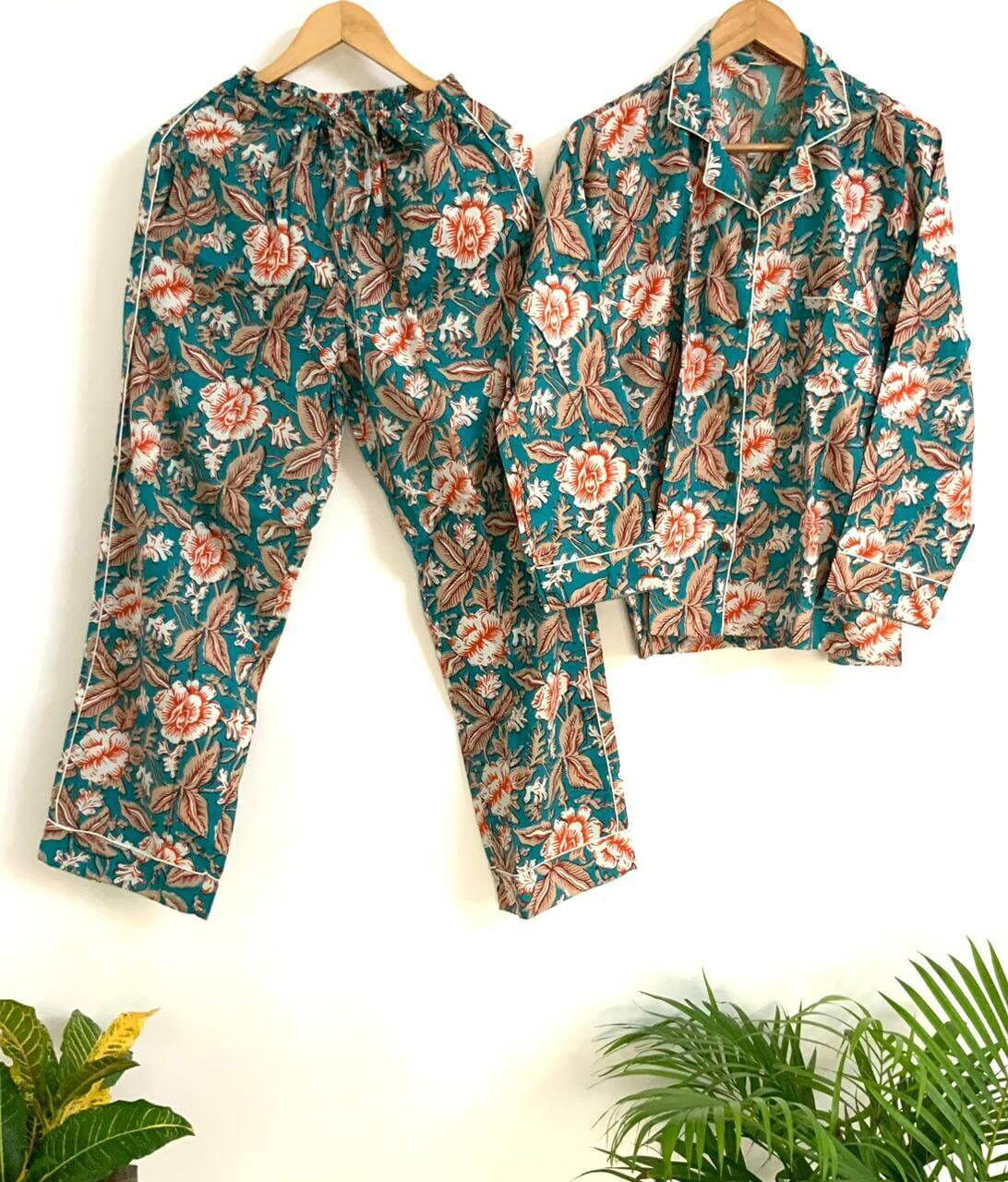 Help them dream of their garden paradise with a set of cosy pyjamas featuring garden-inspired prints or motifs