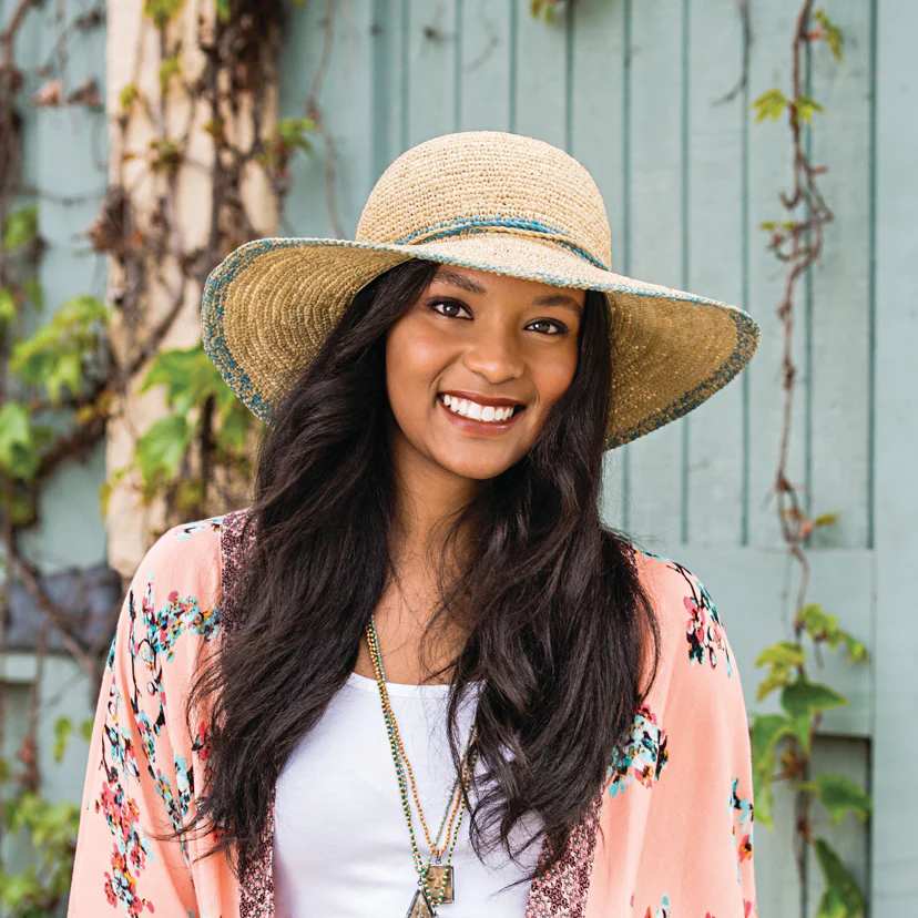 Help protect your mom from the sun's rays with a stylish wide-brimmed sun hat