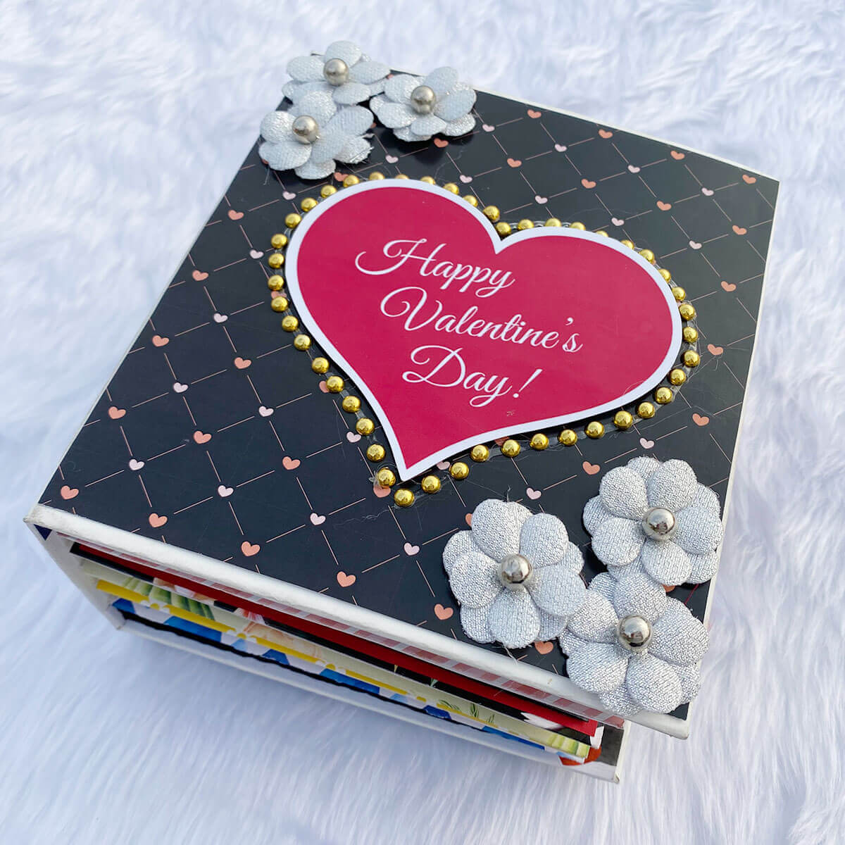 Top 12+ Valentines Gifts For Friends To Value Friendship