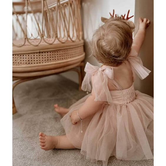 baby-girl-easter-day-outfit