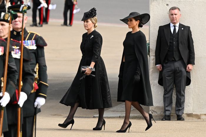 15+ Elegant Black Dresses For Funerals Give A Classy Look 