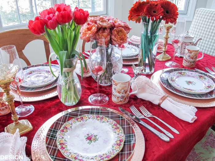 Valentine table decorations