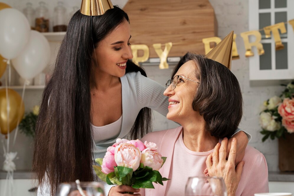 Top 21 Birthday Gift Ideas for Mum to Make her Day