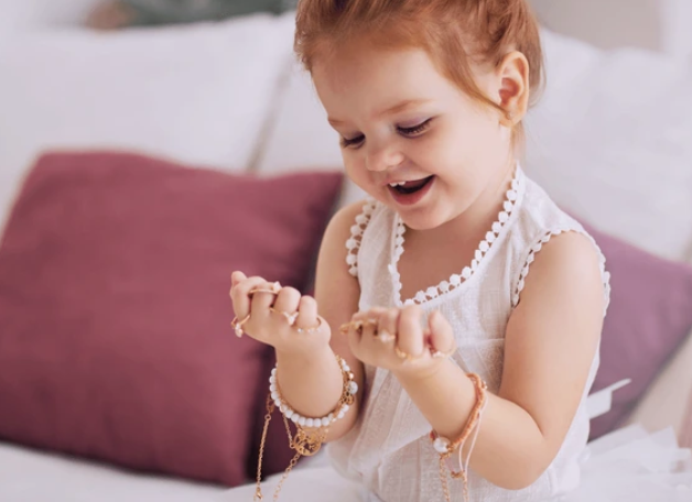 Cute gold jewelry for babies