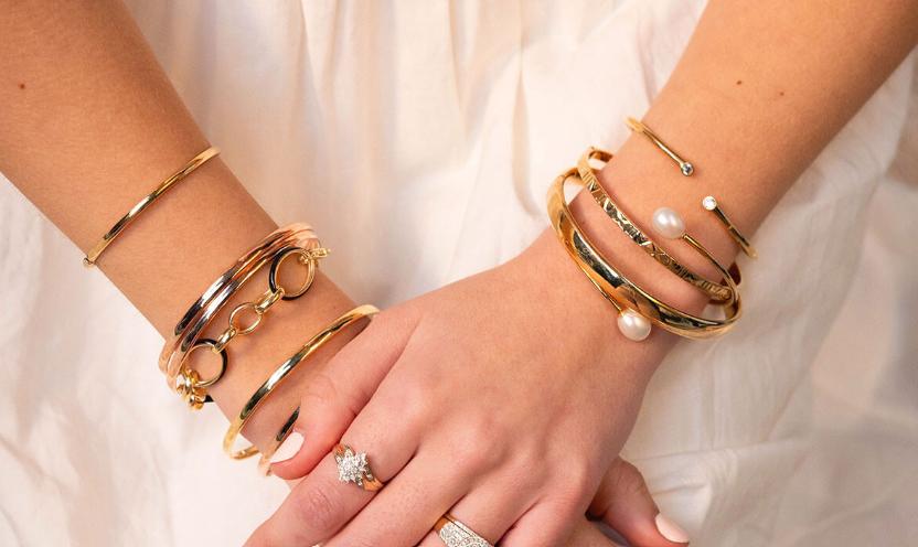 Discover Exquisite Gold Jewelry To Shine In Style